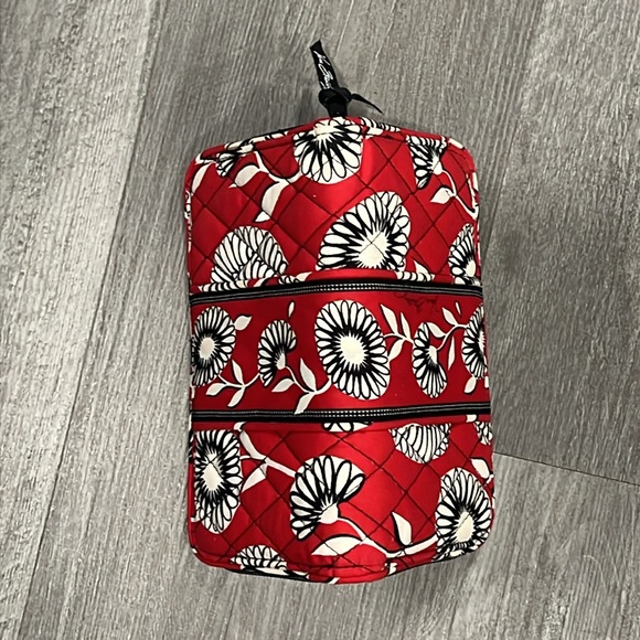 Vera Bradley Red Deco Daisy zippered wallet - Picture 3 of 7